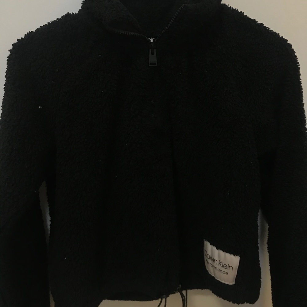 Super cute sweater! AMAZING for the cold 🤩❄️